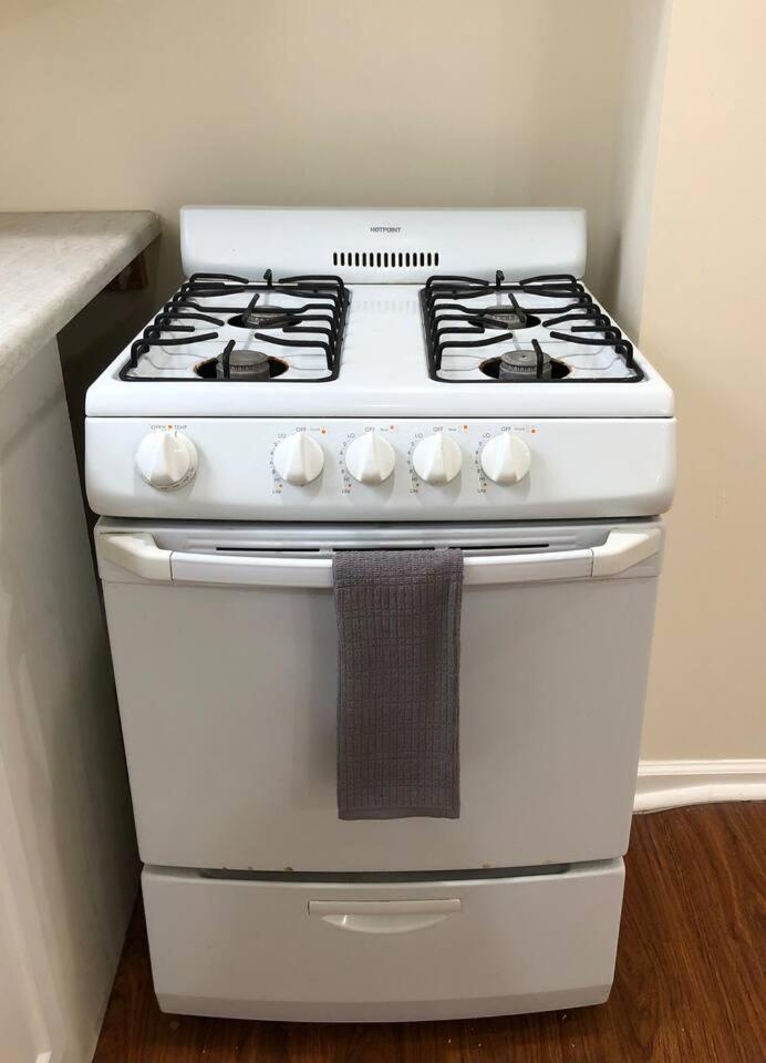 Large And Private 3 Bedroom And 1 Bathroom Apartment Near Newark International Airport Ewr And New York City Екстер'єр фото
